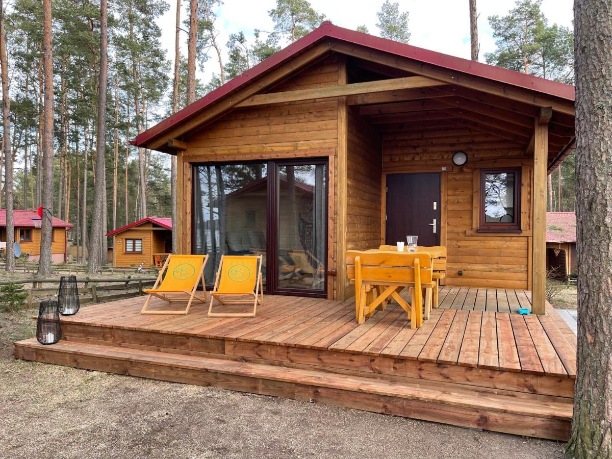 Schadzka W Dwunastce Z Widokiem Na Jezioro Borsk Exteriér fotografie